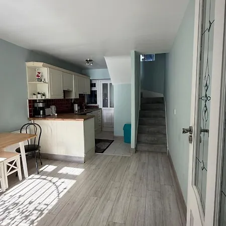 House In Between Vibes Cork